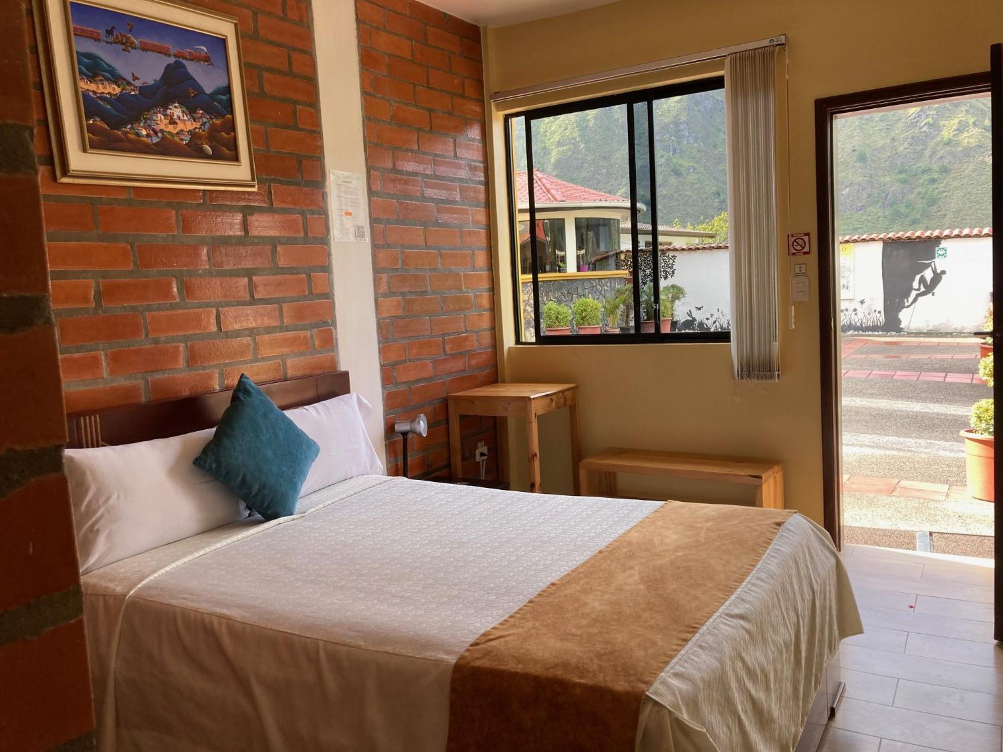 Hostal Monte Carmelo Banos  Luaran gambar
